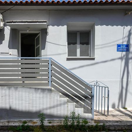 Zen Hut Apartment Kalamata Ngoại thất bức ảnh
