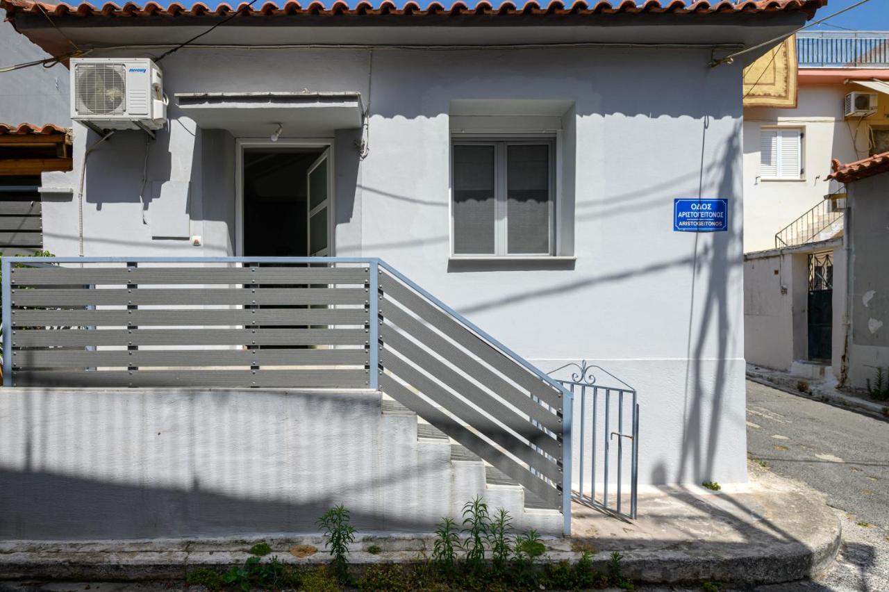 Zen Hut Apartment Kalamata Ngoại thất bức ảnh