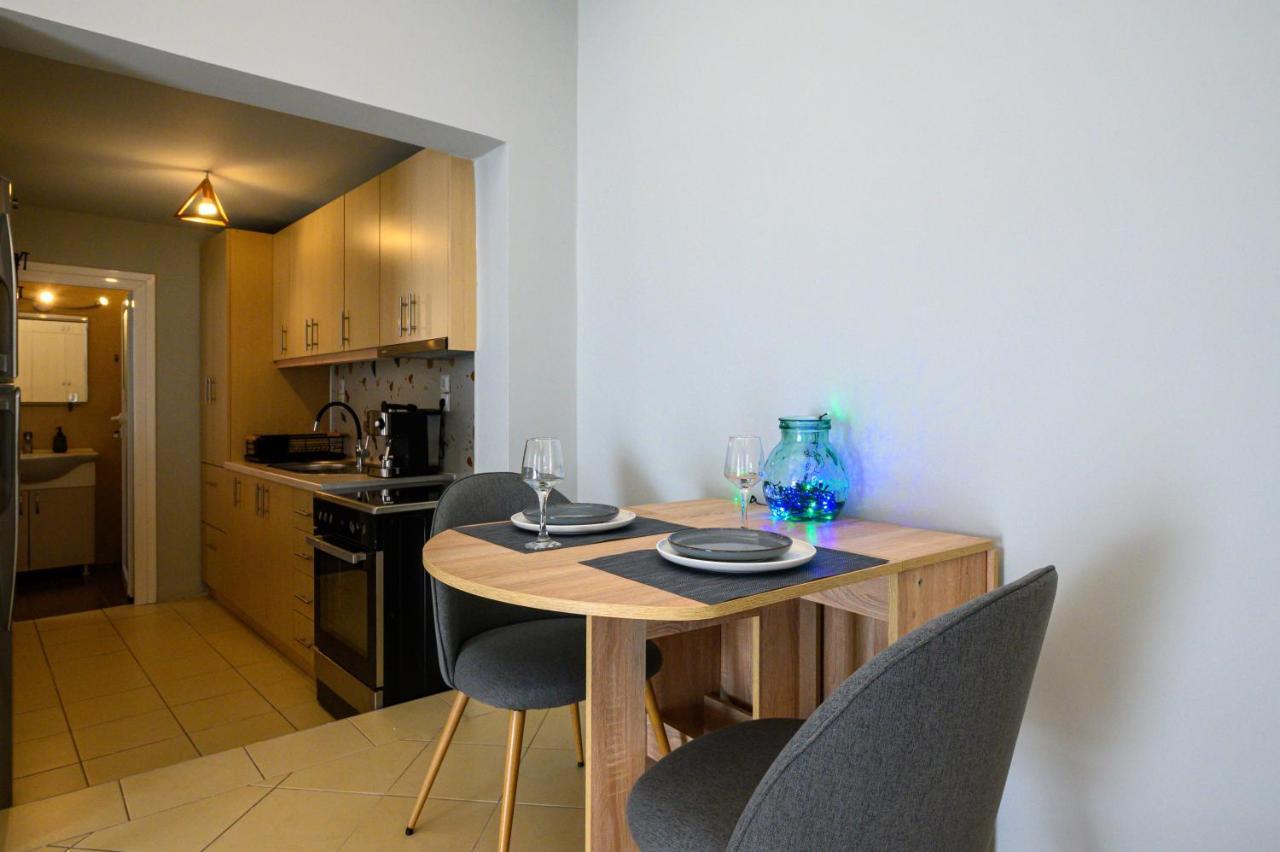 Zen Hut Apartment Kalamata Ngoại thất bức ảnh